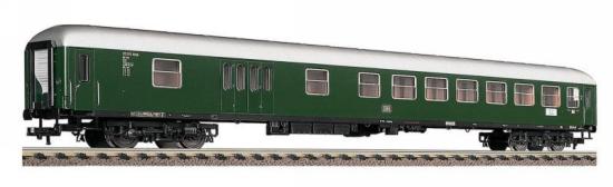 Express Passenger car 2nd class with luggage compartment type BD4?m-61<br /><a href='images/pictures/Fleischmann/5600.jpg' target='_blank'>Full size image</a>